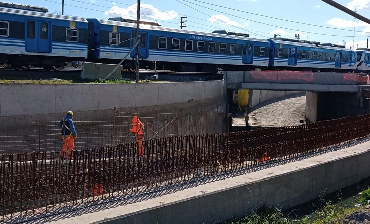 Línea Belgrano Sur cómo avanzan las obras de los nuevos pasos bajo