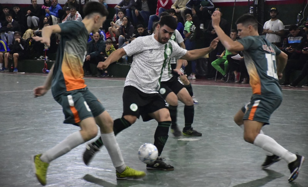 Futsal caída de la UNLaM ante Camioneros