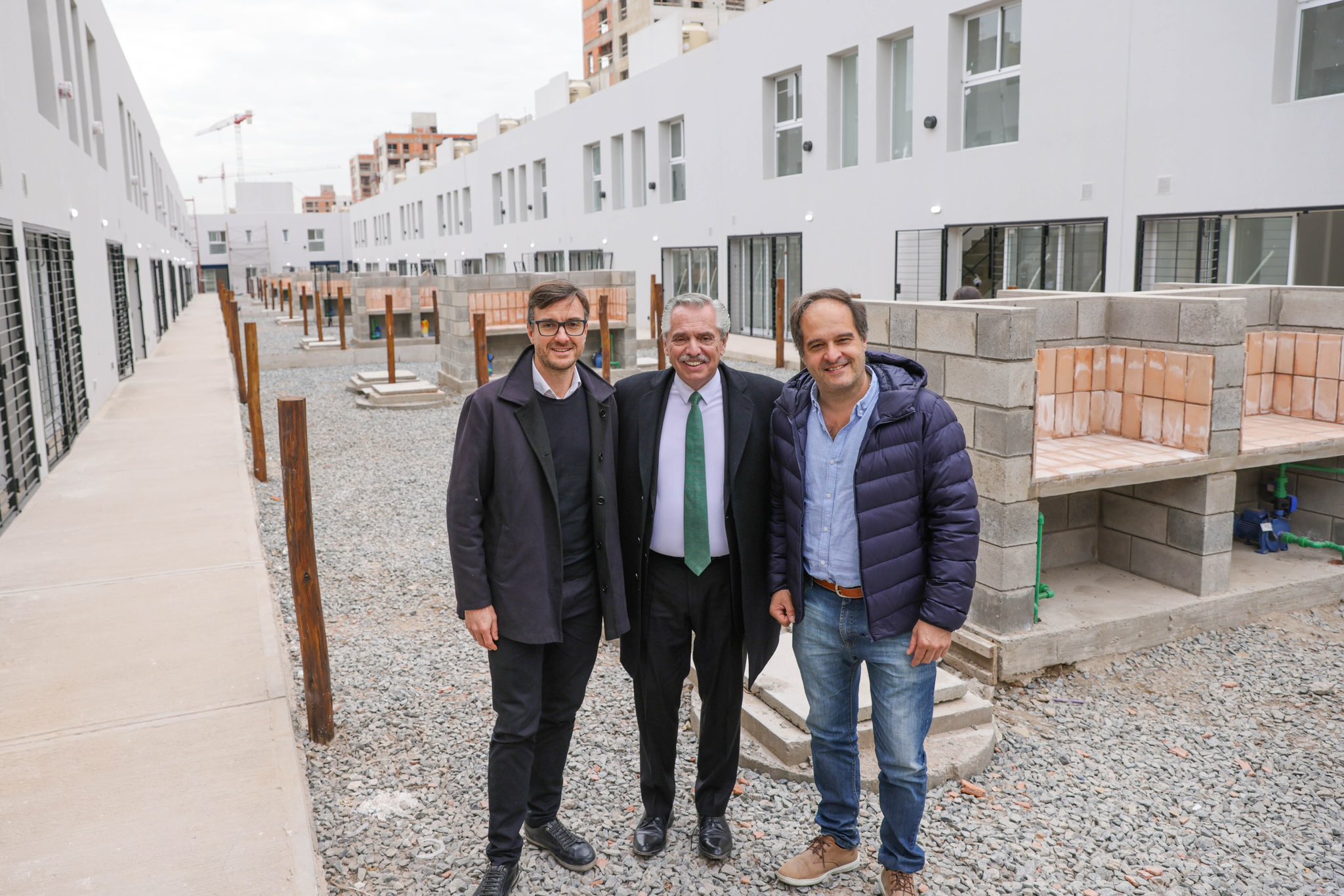 El Palomar el Presidente recorrió las obras del Procrear II junto al