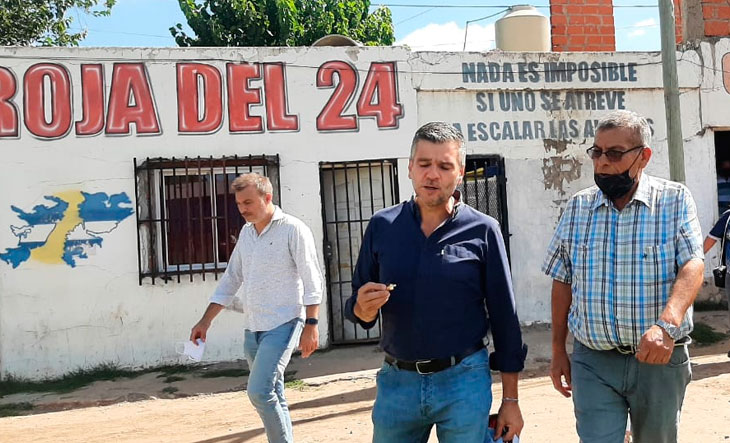 Zabaleta recorrió junto a Alderete las instalaciones del Club Estrella Roja  de Laferrere - El1 Digital