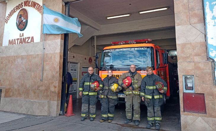 Vocación De Servicio A La Comunidad: Los Bomberos Voluntarios ...