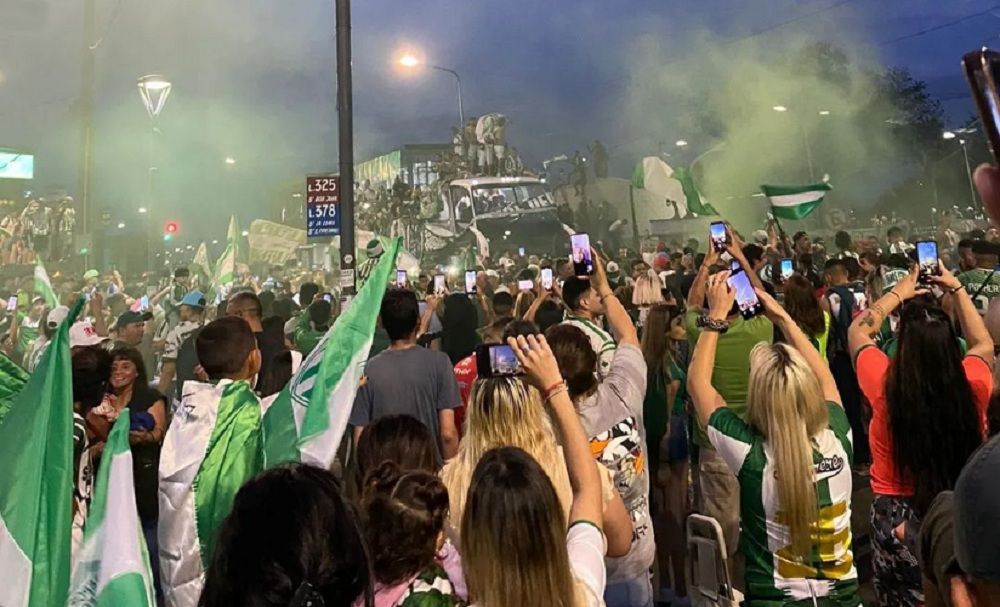 La ciudad de Laferrere vivi una fiesta con la Caravana del ascenso