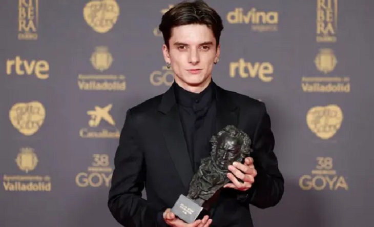 Matías Recalt Mejor Actor Revelación En Los Premios Goya Por “la Sociedad De La Nieve” 4608
